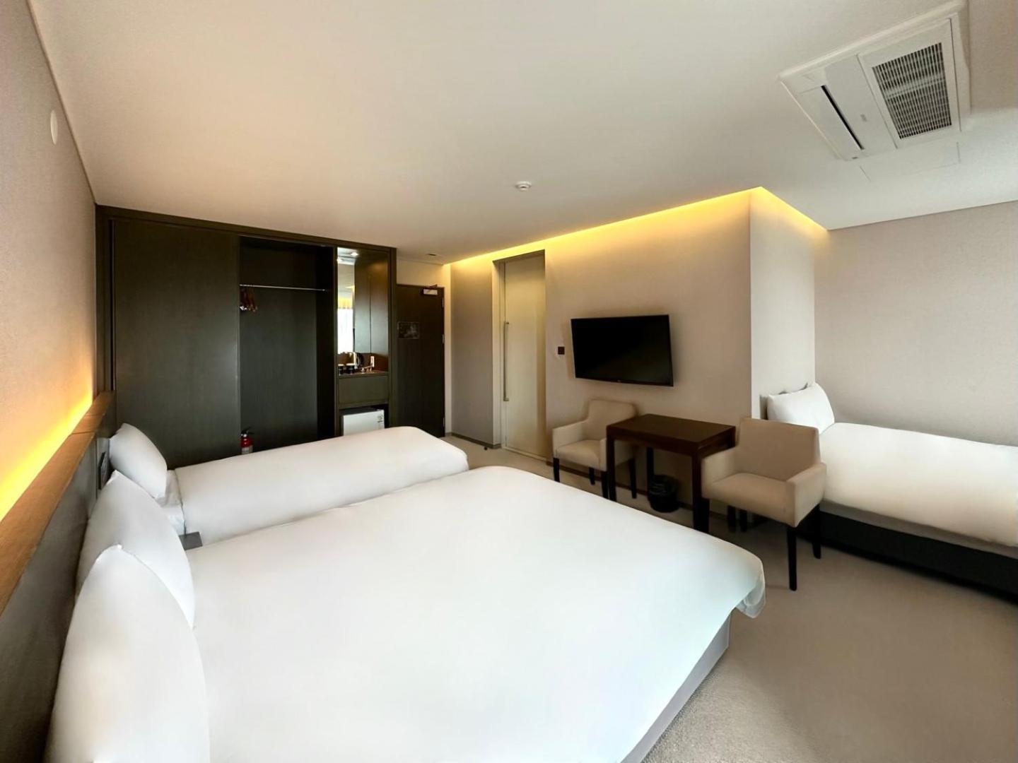 Grand Mer Hotel Jeju Seogwipo-stad Buitenkant foto