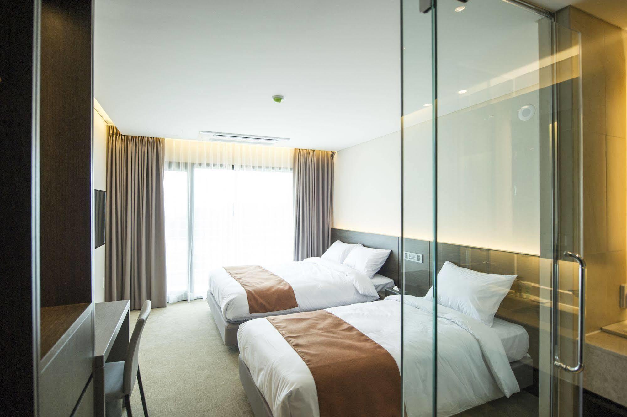 Grand Mer Hotel Jeju Seogwipo-stad Buitenkant foto